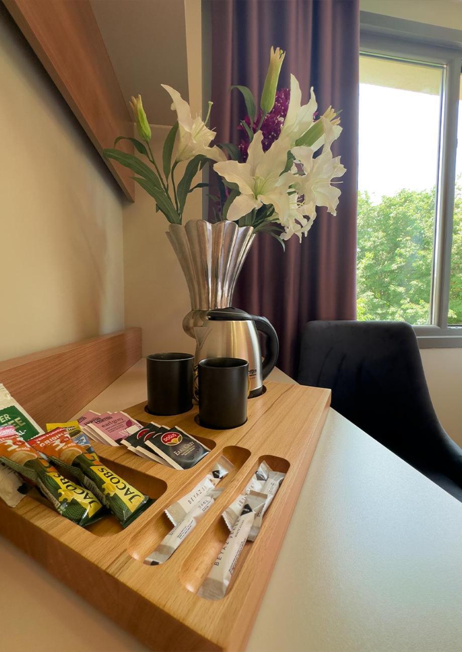 Hotel Frezya - Exclusively Woman à Istambul Extérieur photo