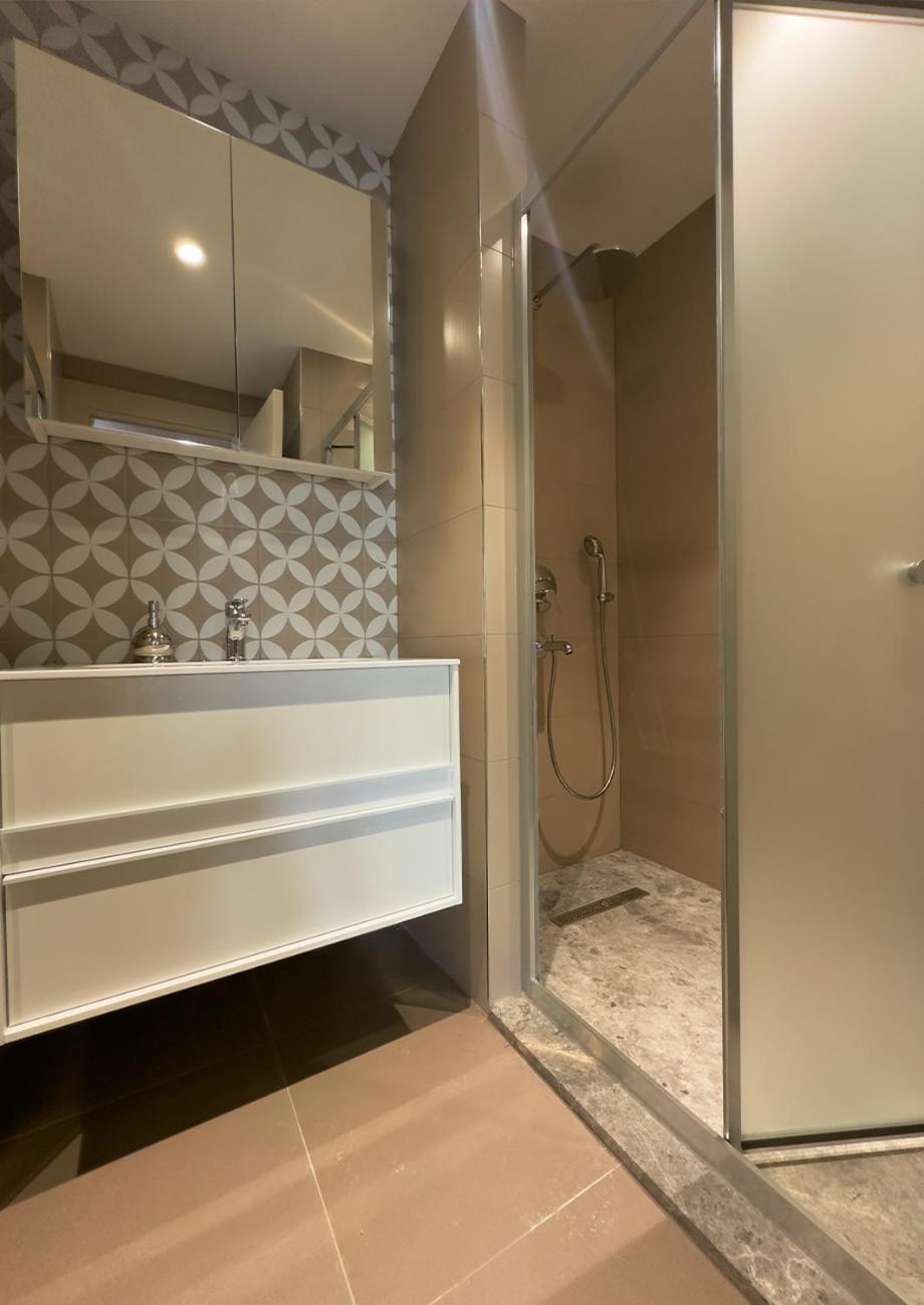 Hotel Frezya - Exclusively Woman à Istambul Extérieur photo