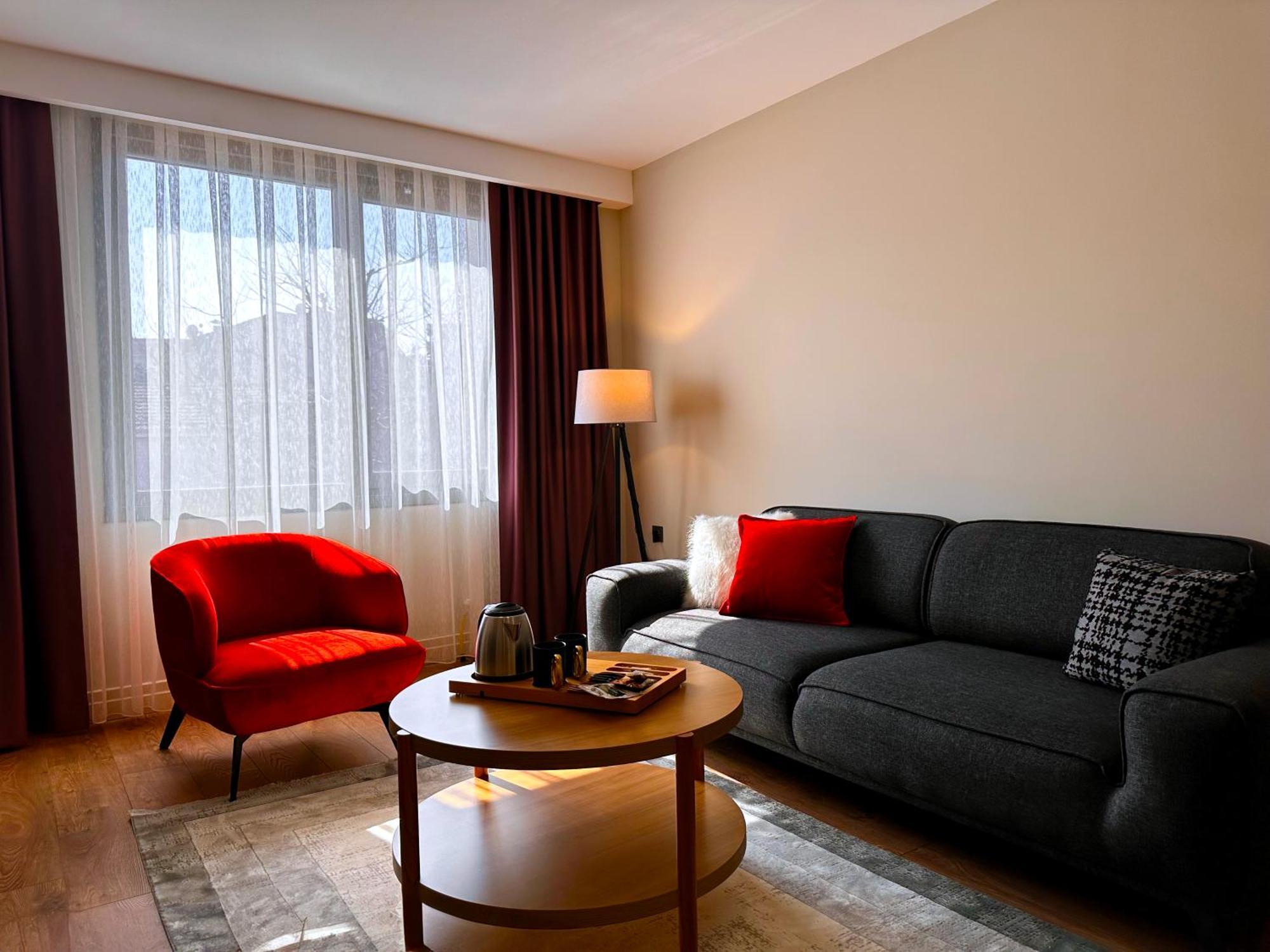 Hotel Frezya - Exclusively Woman à Istambul Extérieur photo
