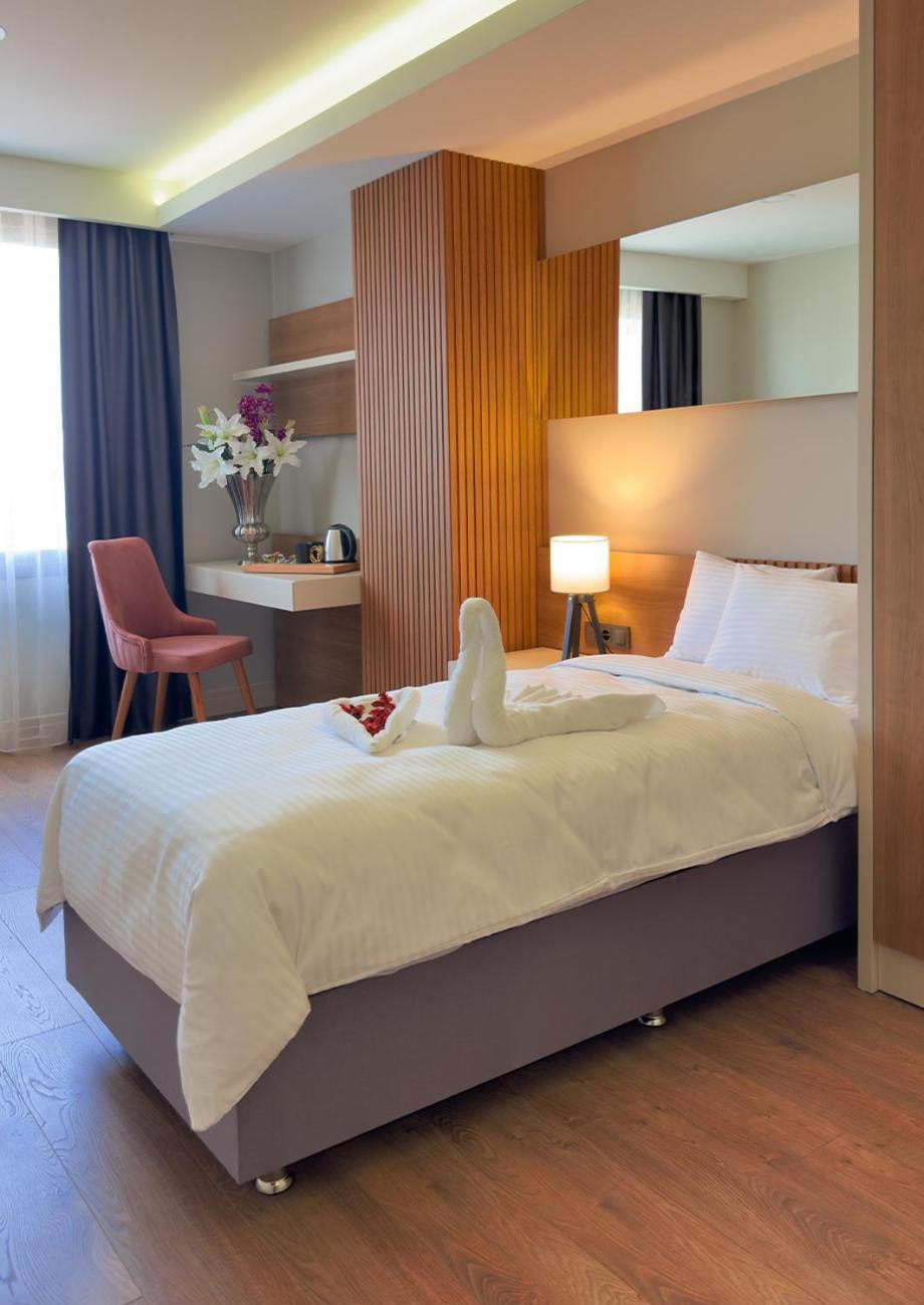 Hotel Frezya - Exclusively Woman à Istambul Extérieur photo