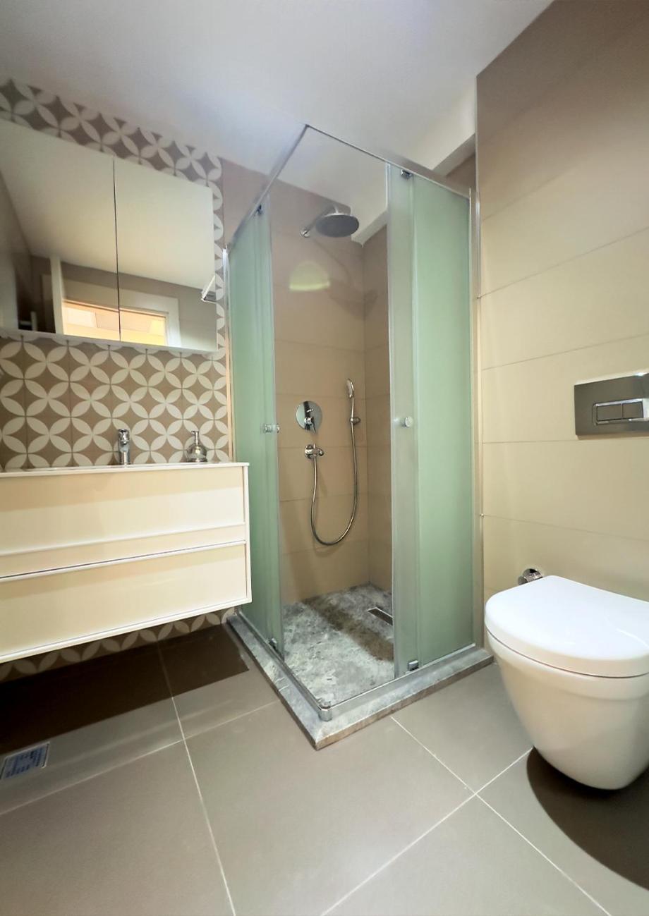 Hotel Frezya - Exclusively Woman à Istambul Extérieur photo