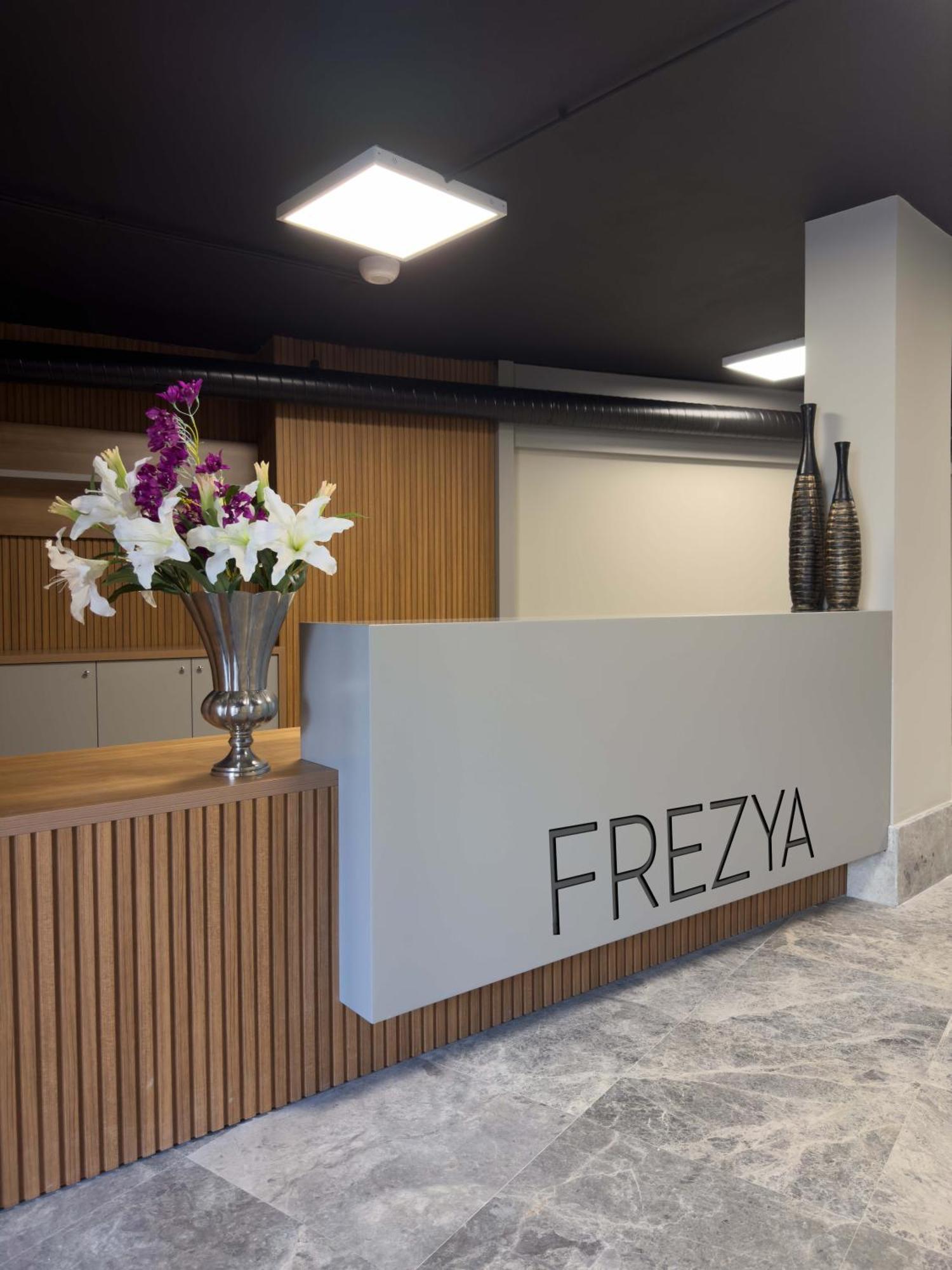 Hotel Frezya - Exclusively Woman à Istambul Extérieur photo